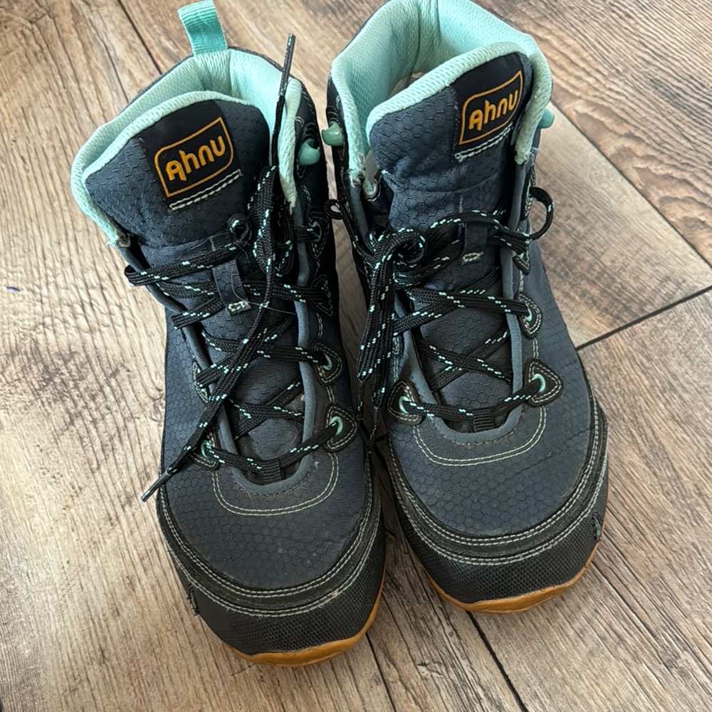 Ahnu hiking boot